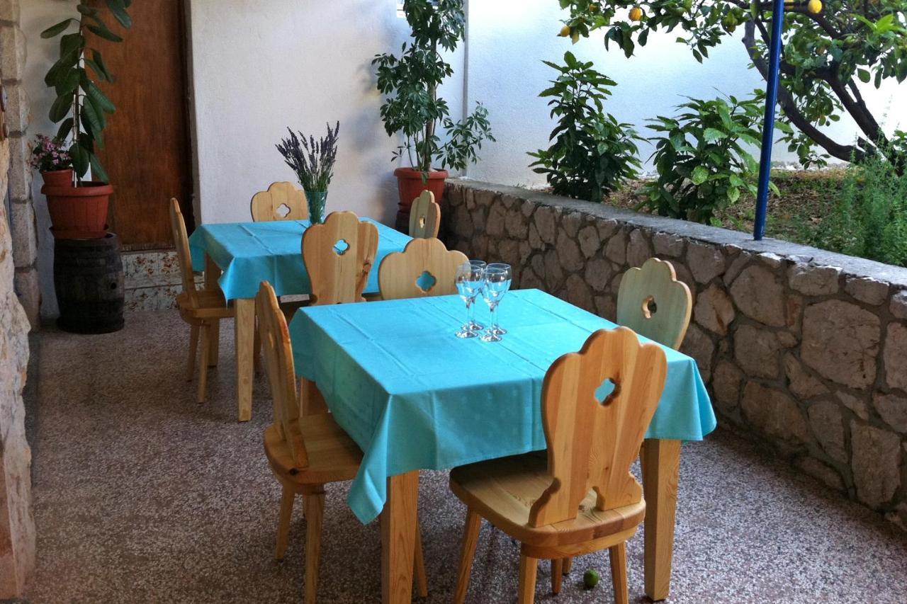 Apartments And Rooms With Parking Space Zavala, Hvar - 128 Йелса Екстериор снимка