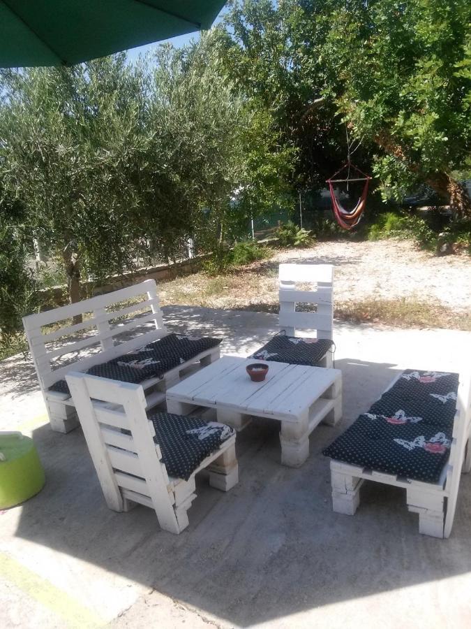 Apartments And Rooms With Parking Space Zavala, Hvar - 128 Йелса Екстериор снимка