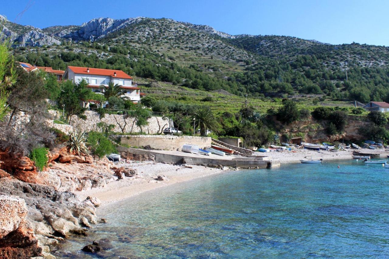 Apartments And Rooms With Parking Space Zavala, Hvar - 128 Йелса Екстериор снимка