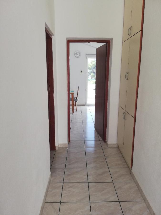Apartments And Rooms With Parking Space Zavala, Hvar - 128 Йелса Екстериор снимка