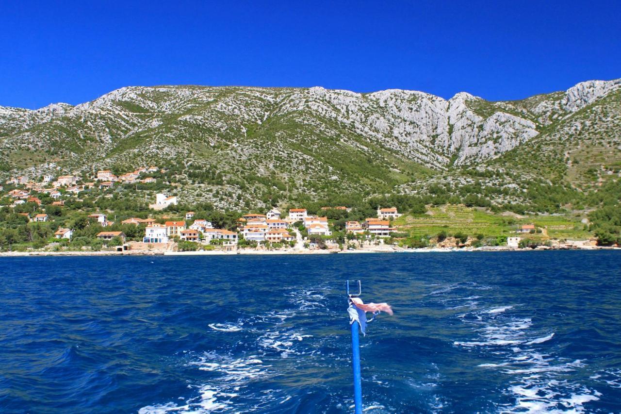 Apartments And Rooms With Parking Space Zavala, Hvar - 128 Йелса Екстериор снимка