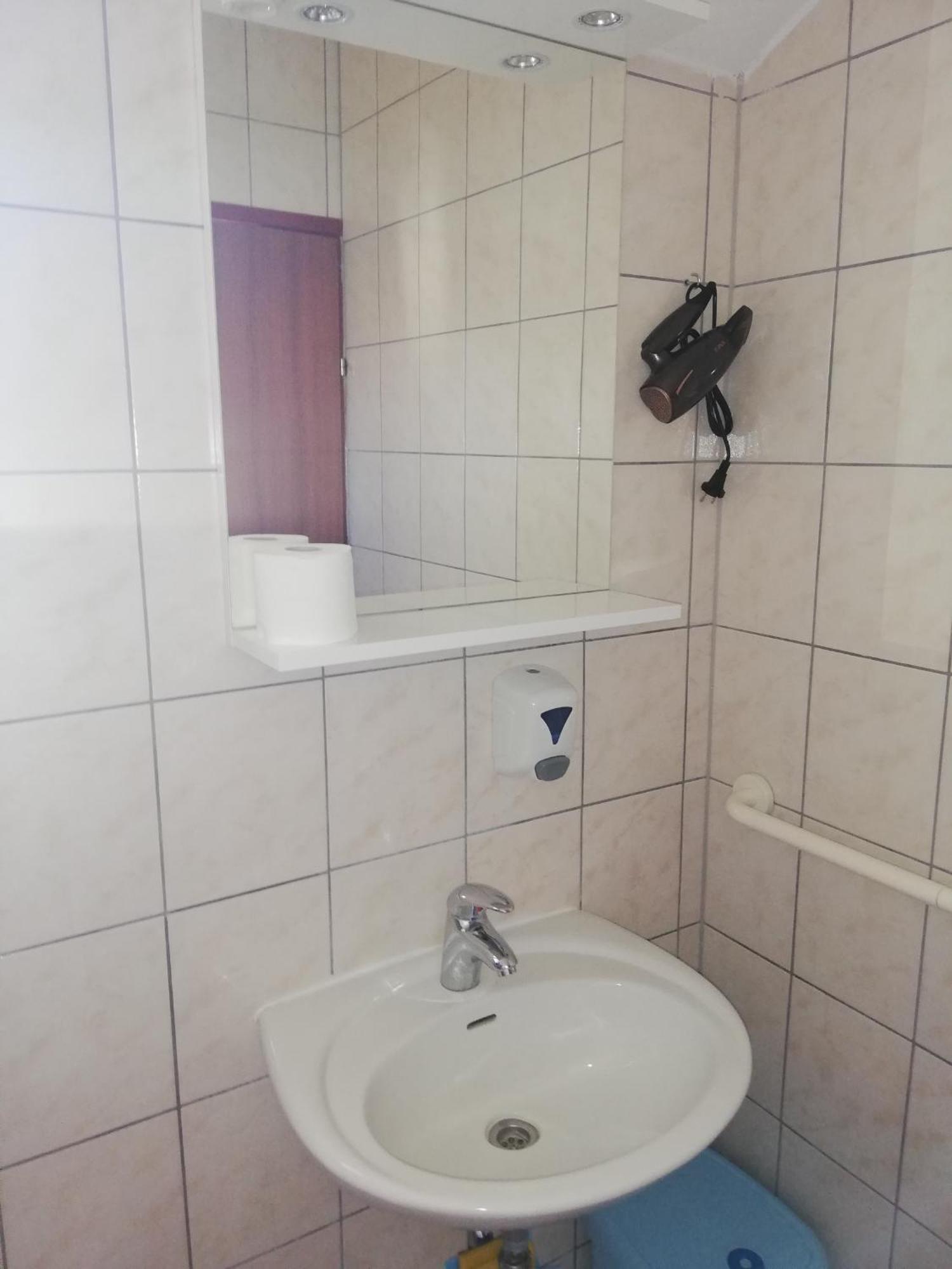 Apartments And Rooms With Parking Space Zavala, Hvar - 128 Йелса Стая снимка